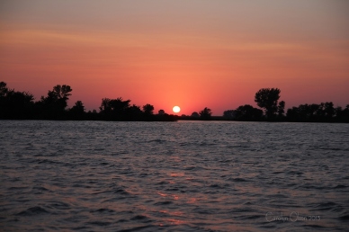 Cottonwood Lake at sunset